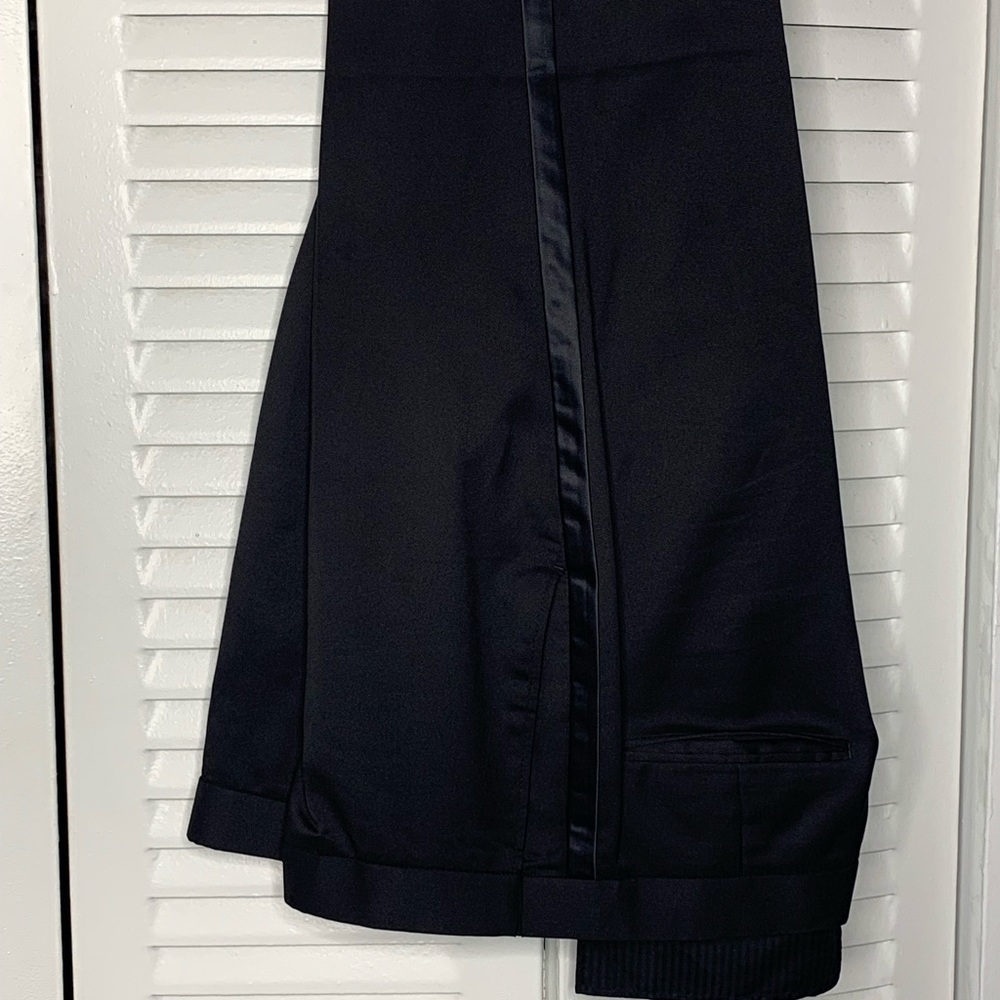 2 PC MENS DRESS SUIT